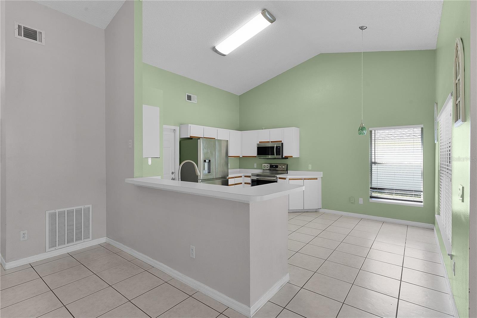 Image 40 of 50 For 40045 Palm Street