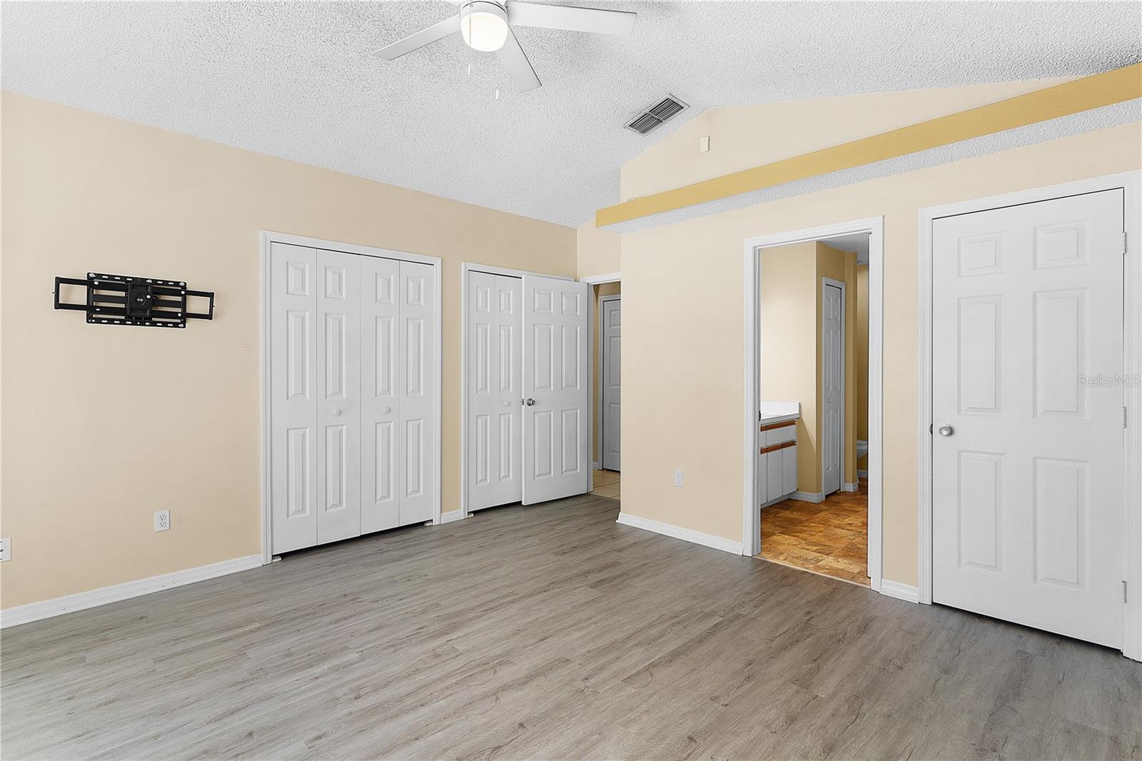 Image 49 of 50 For 40045 Palm Street