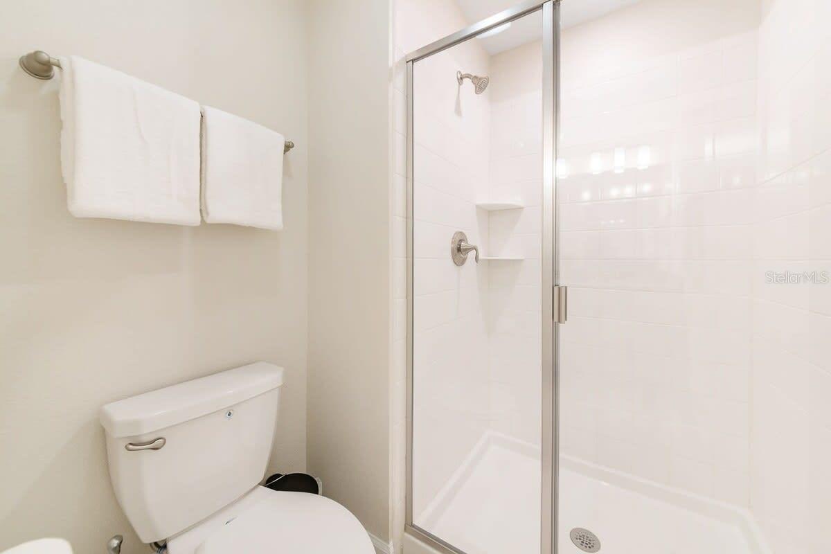 Image 19 of 41 For 4827 Dedication Street