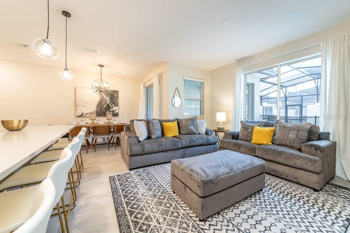 Image 5 of 41 For 4827 Dedication Street