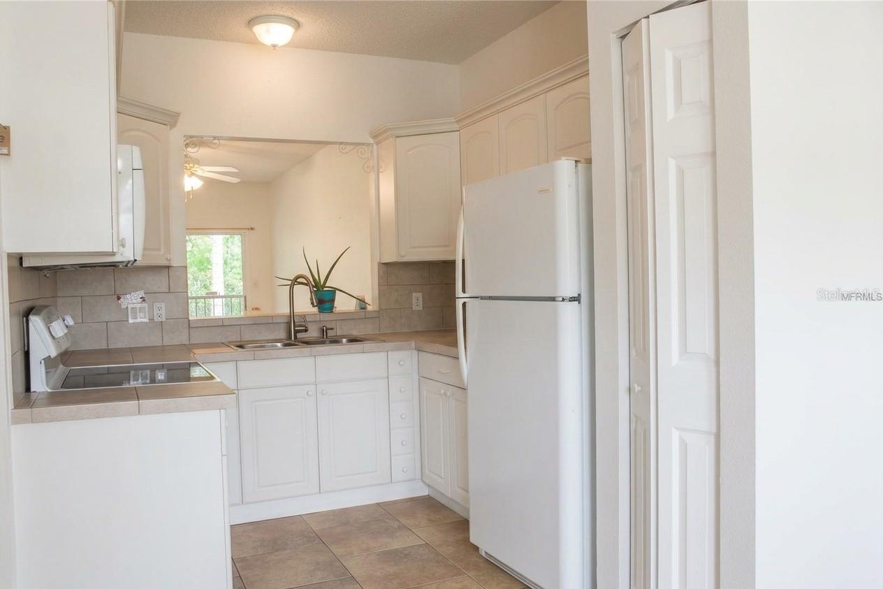 Image 8 of 23 For 8829 Coral Palms Court B