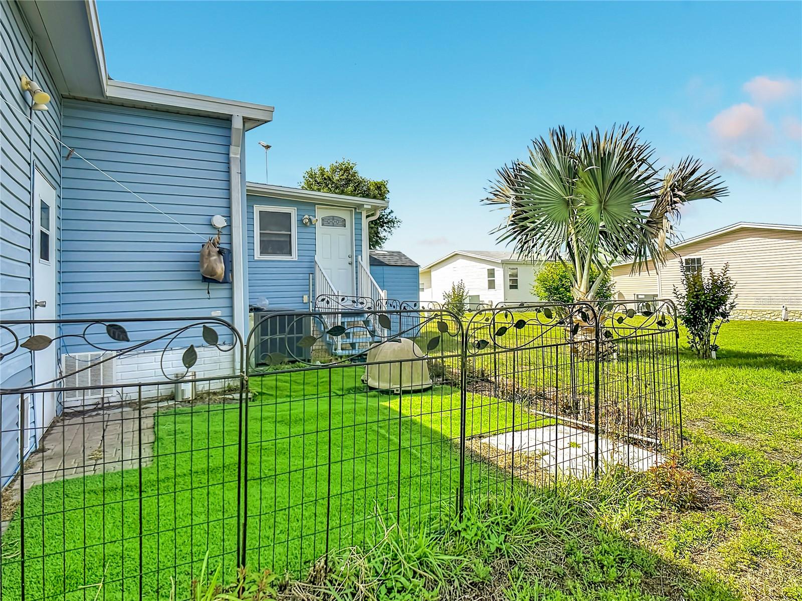 Image 25 of 28 For 311 Nesbitt Park Ave