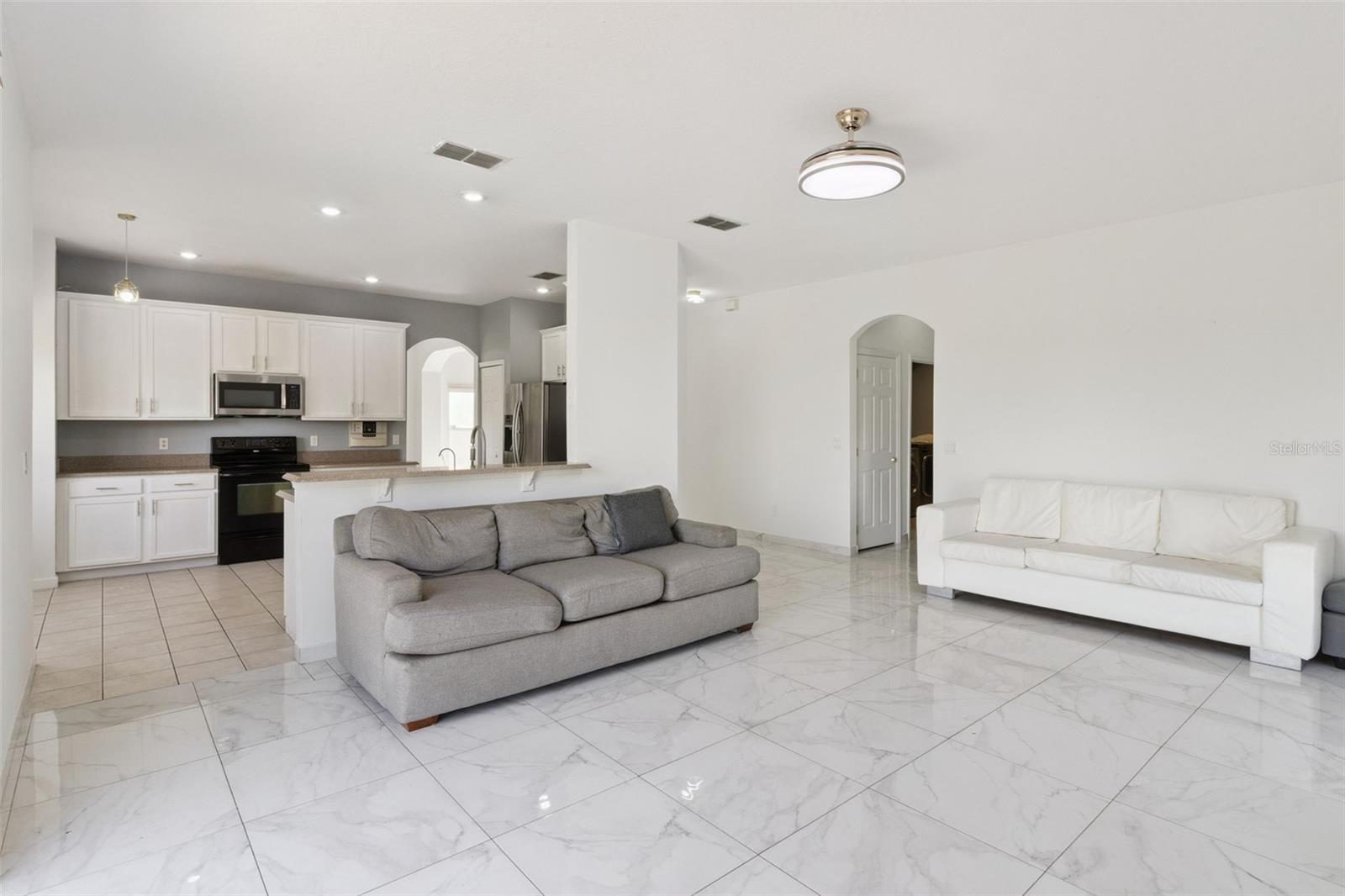 Image 12 of 33 For 2676 Patrician Circle