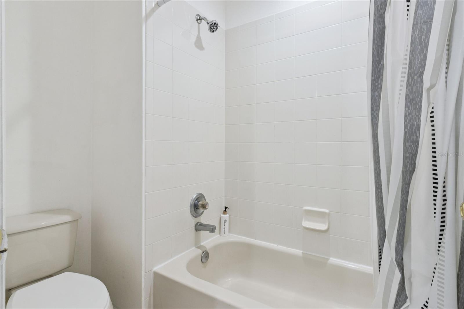 Image 25 of 33 For 2676 Patrician Circle