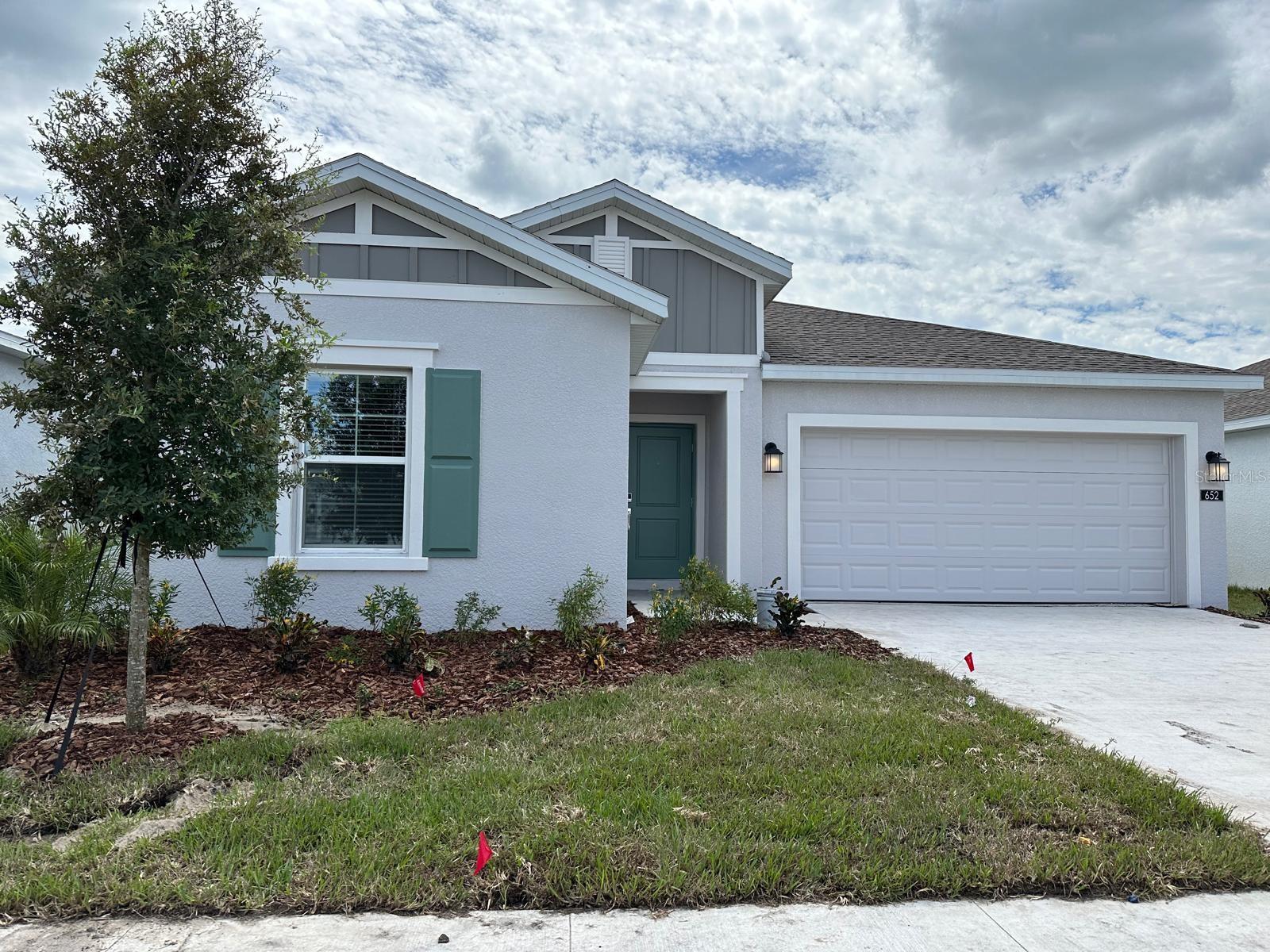 Image 2 of 40 For 652 Trotters Drive
