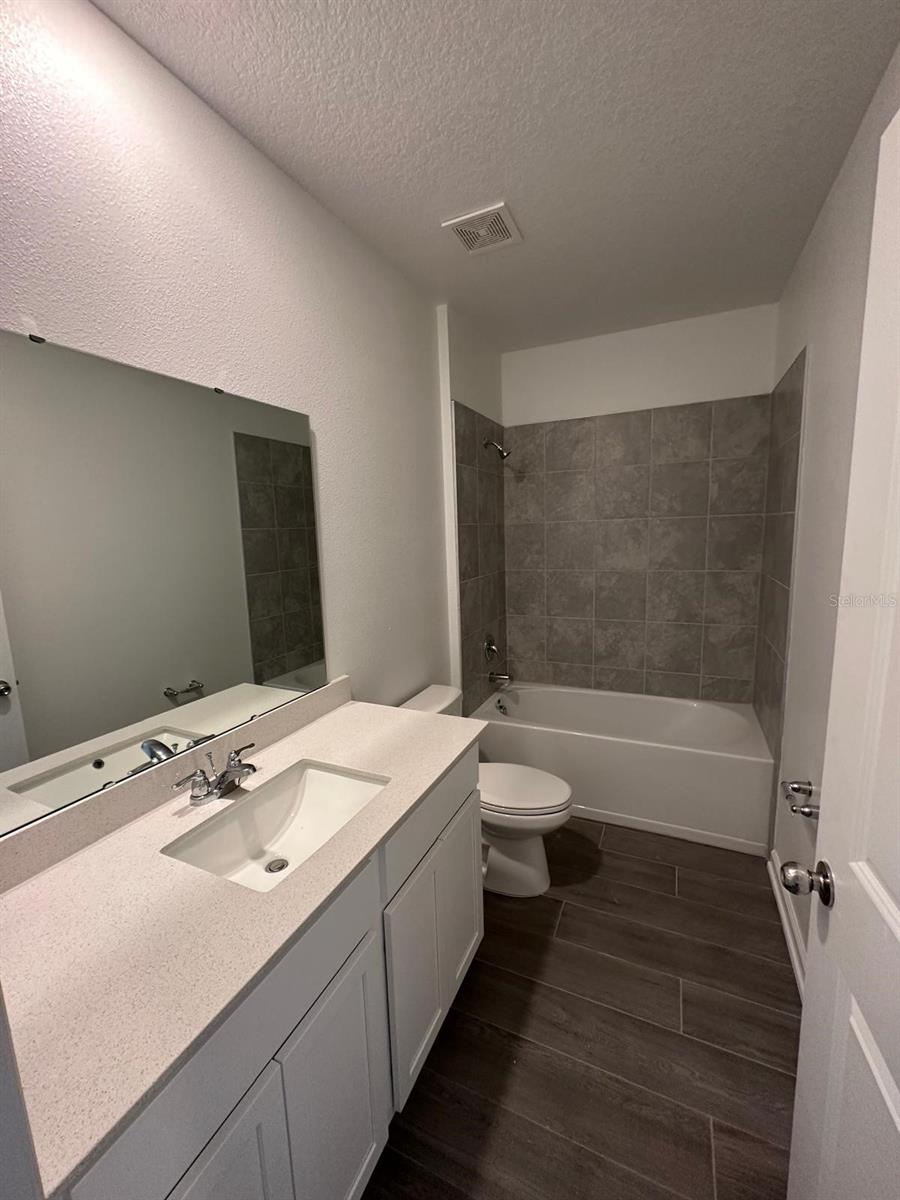 Image 29 of 40 For 652 Trotters Drive