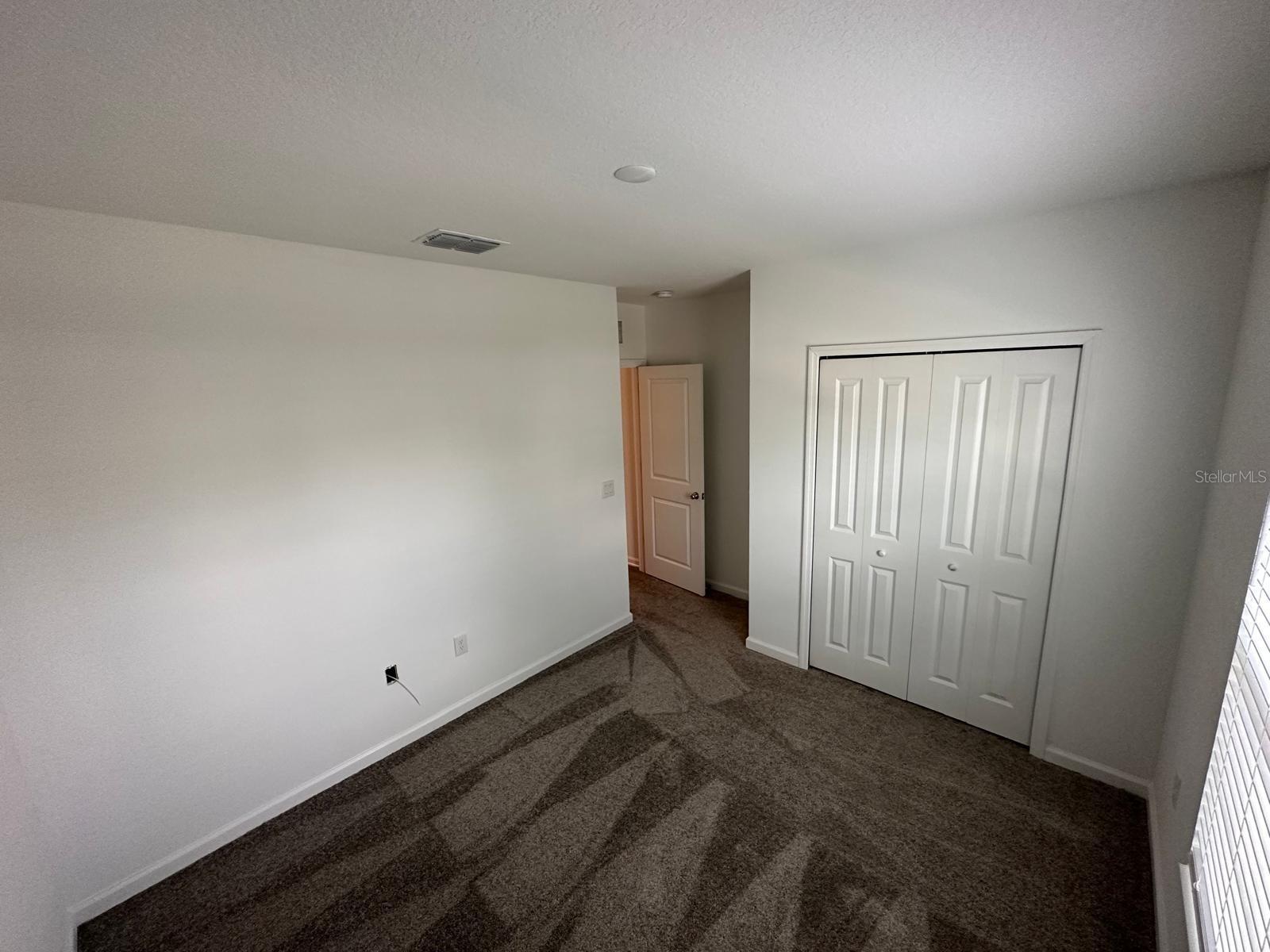 Image 33 of 40 For 652 Trotters Drive