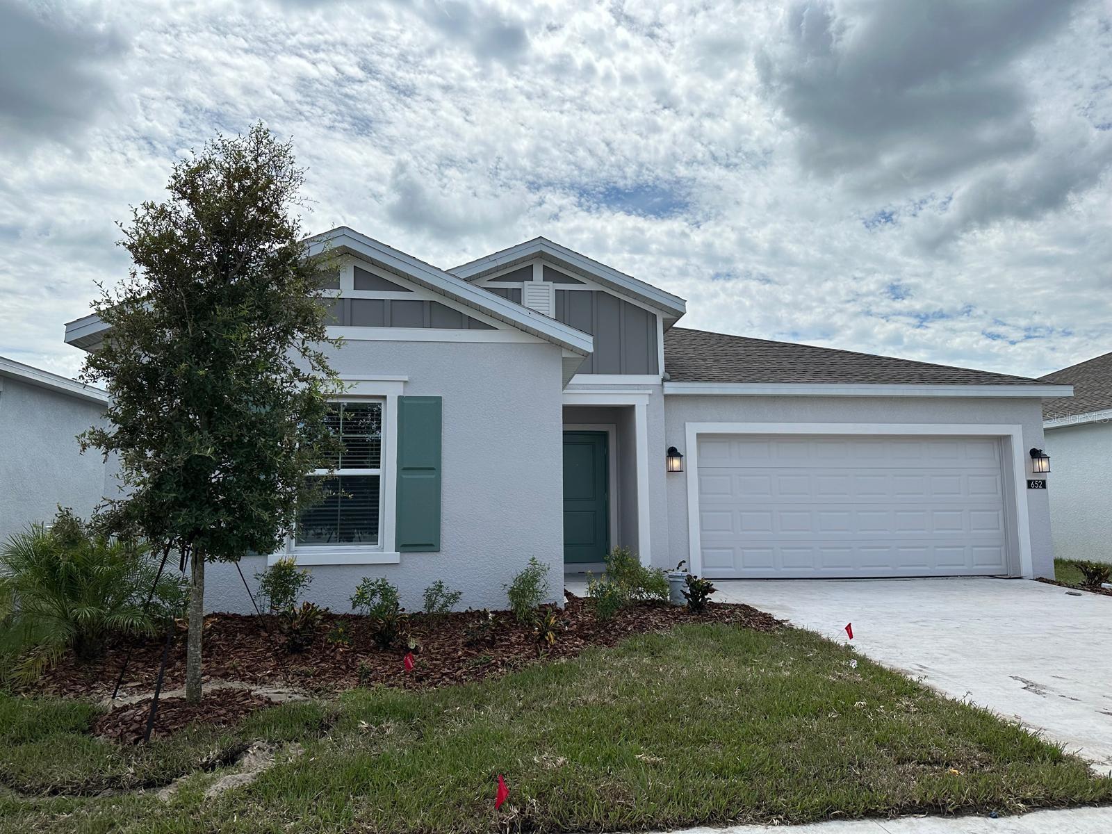 Image 4 of 40 For 652 Trotters Drive