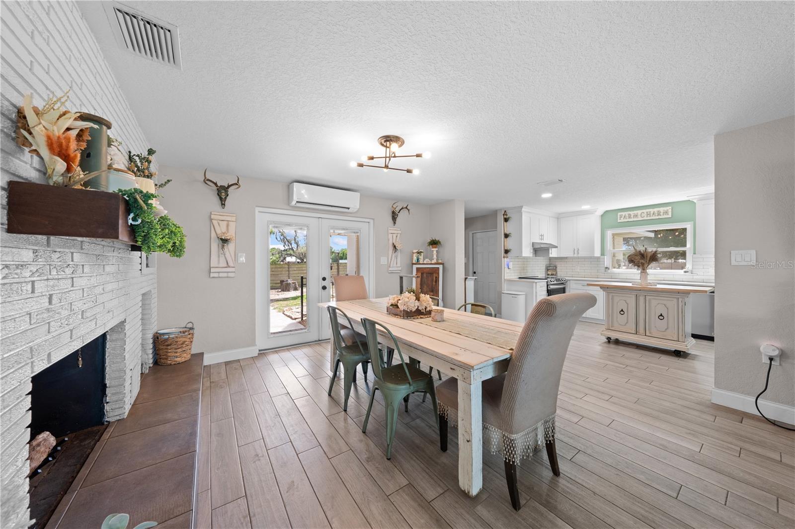 Image 14 of 57 For 4420 Quail Roost Rd