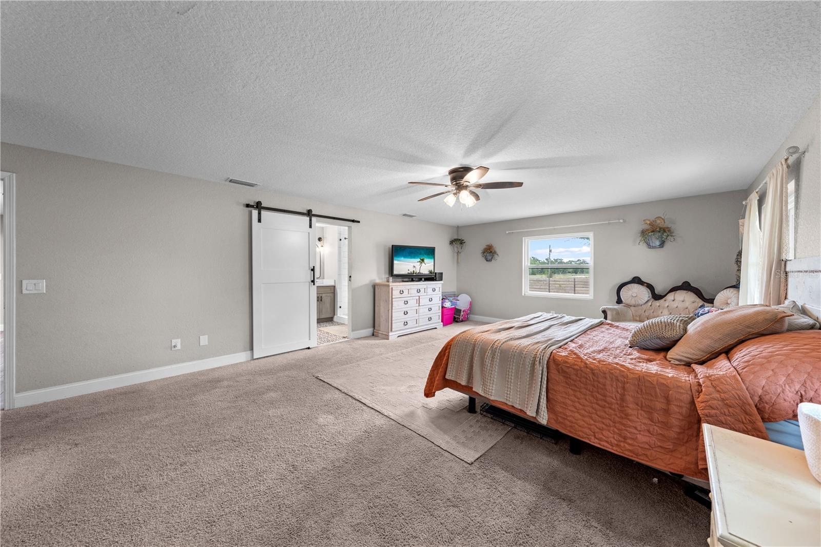 Image 36 of 57 For 4420 Quail Roost Rd