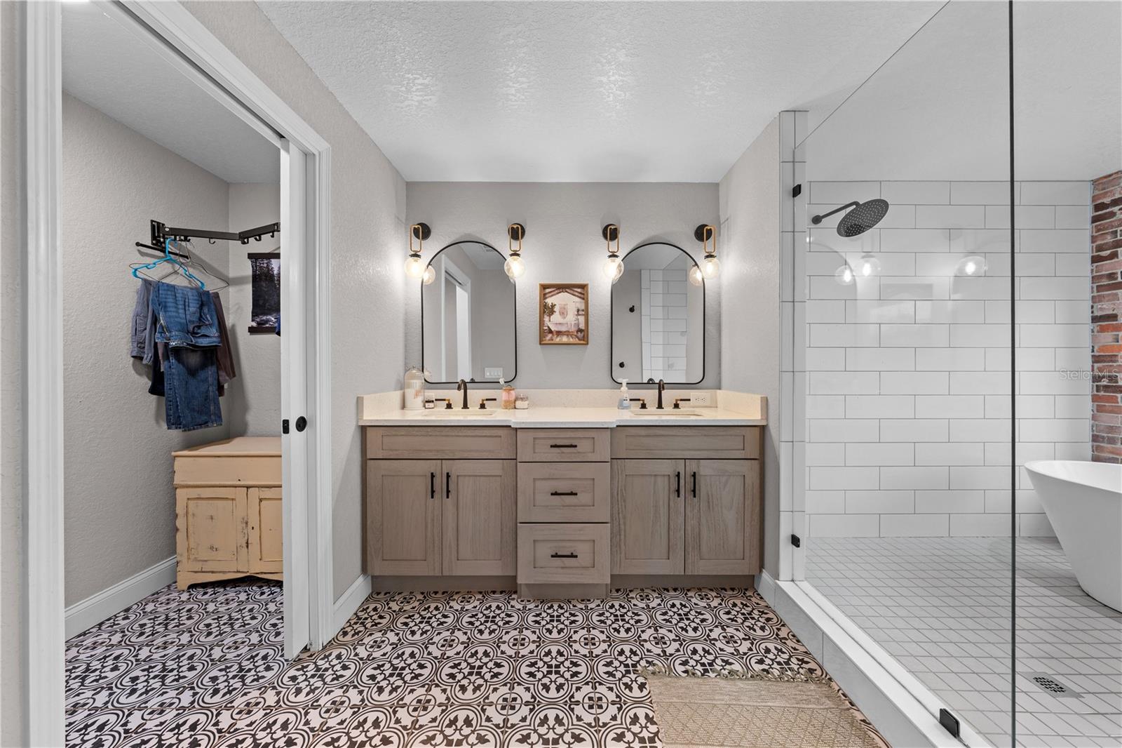 Image 37 of 57 For 4420 Quail Roost Rd