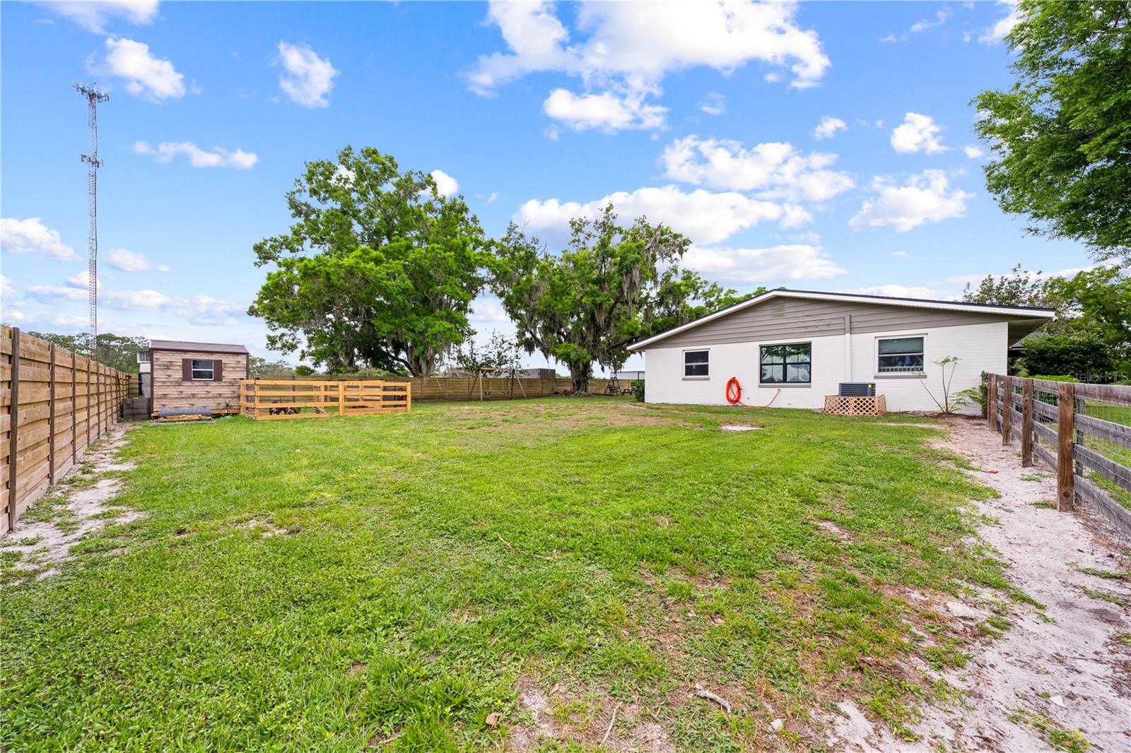 Image 42 of 57 For 4420 Quail Roost Rd