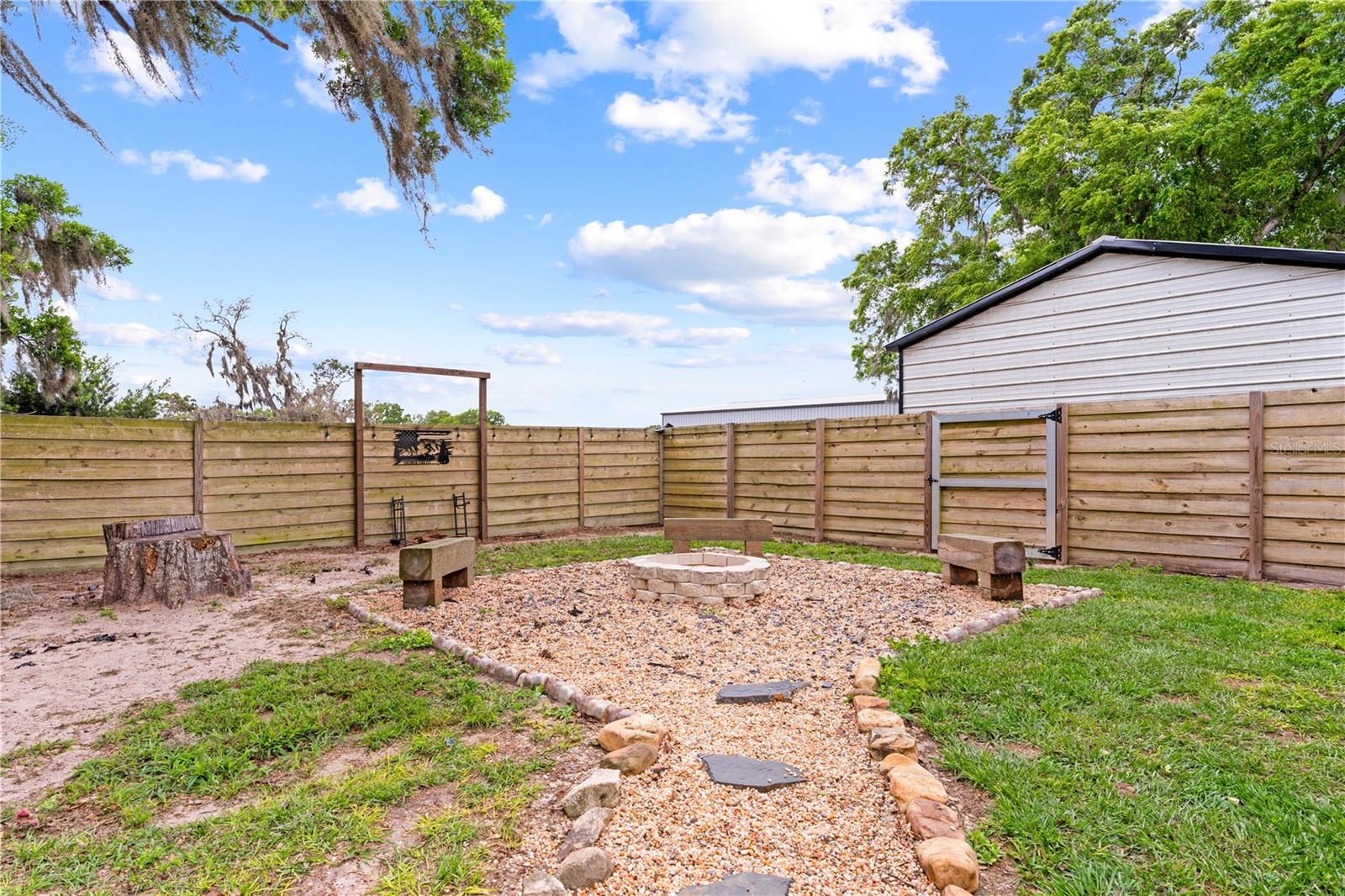 Image 47 of 57 For 4420 Quail Roost Rd