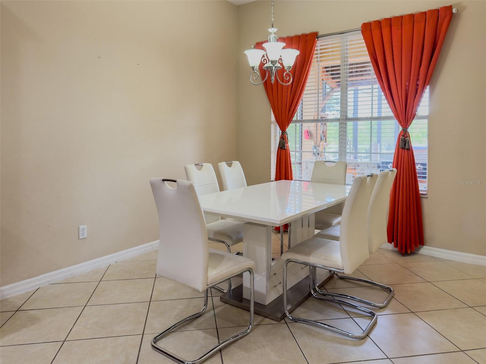 Image 15 of 63 For 7331 Windham Harbour Avenue