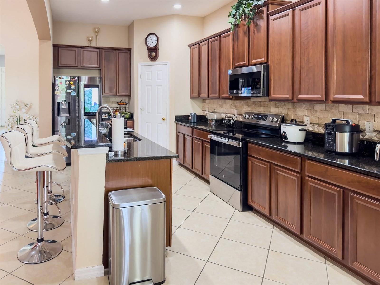 Image 17 of 63 For 7331 Windham Harbour Avenue