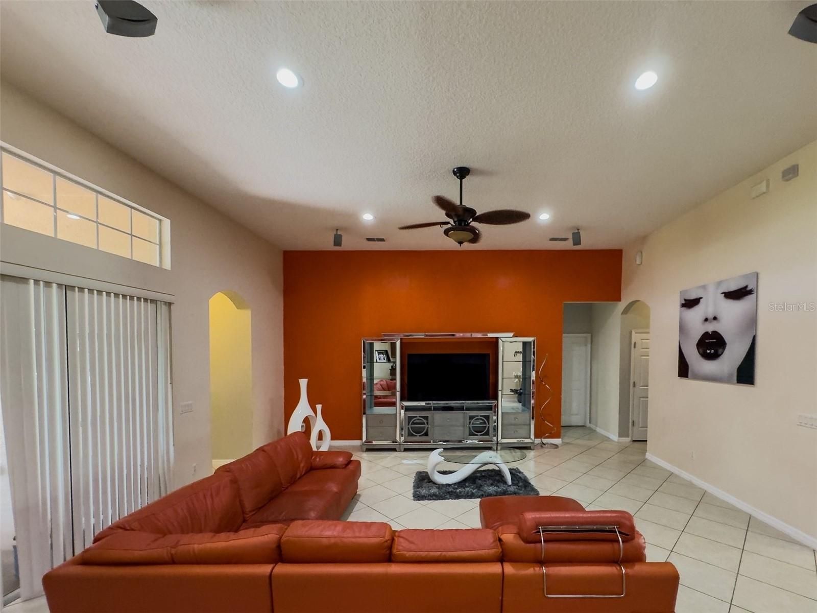 Image 18 of 63 For 7331 Windham Harbour Avenue