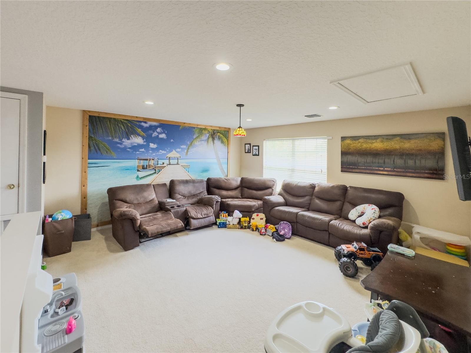 Image 37 of 63 For 7331 Windham Harbour Avenue