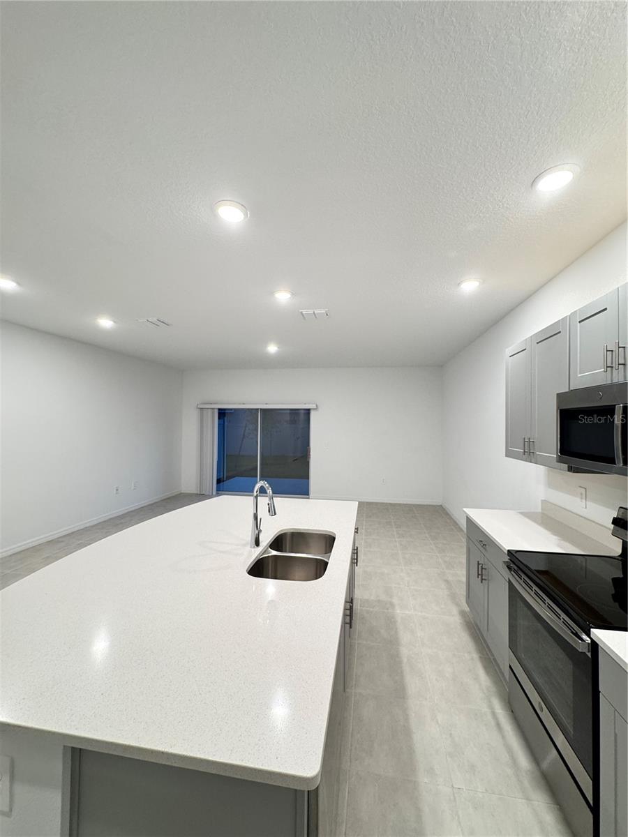 Image 10 of 23 For 1304 Drake Ridge Drive