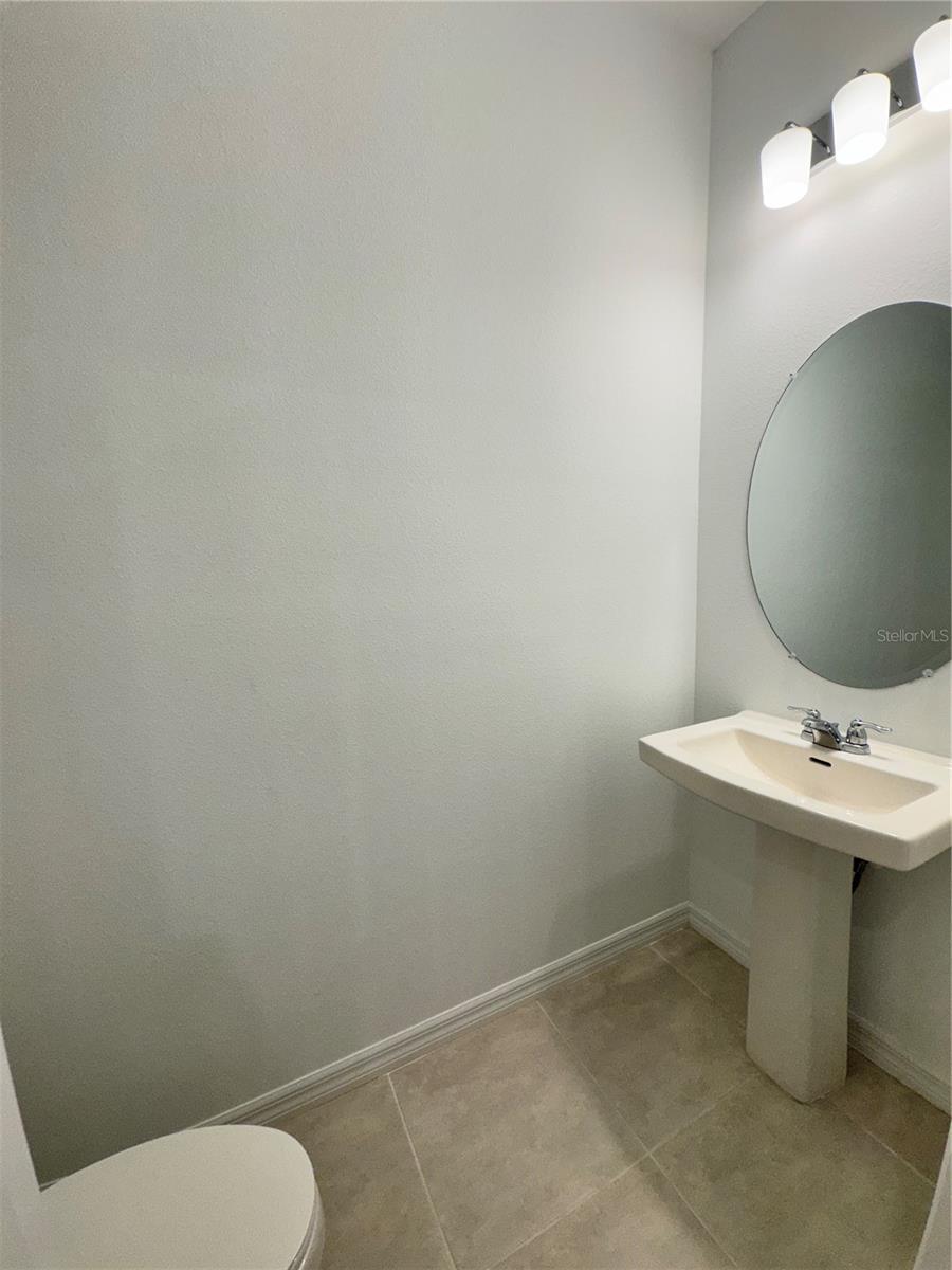 Image 4 of 23 For 1304 Drake Ridge Drive