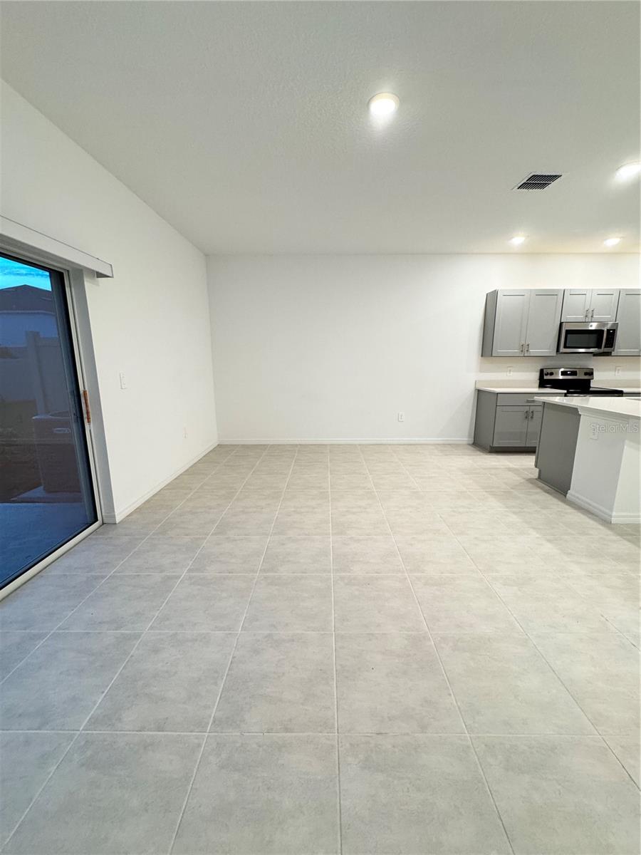 Image 9 of 23 For 1304 Drake Ridge Drive