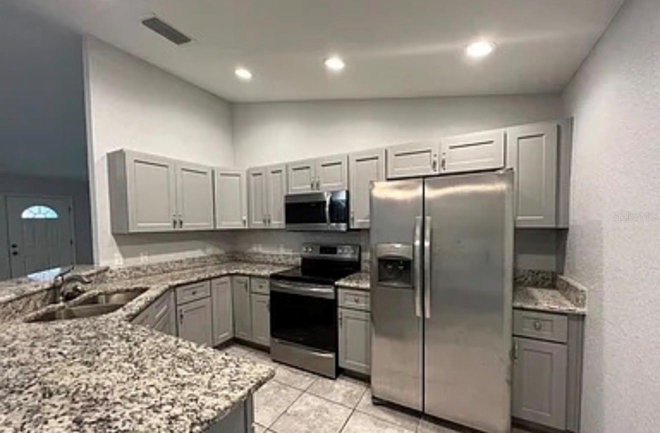 Image 7 of 10 For 8695 158th Street