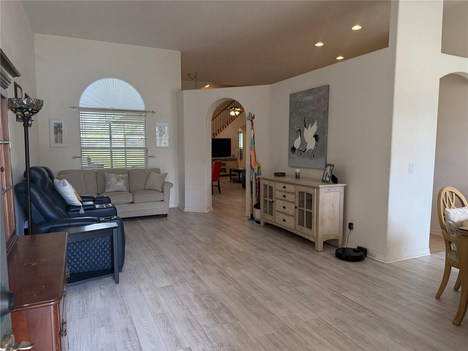 Image 2 of 20 For 1043 Chamberlin Trail