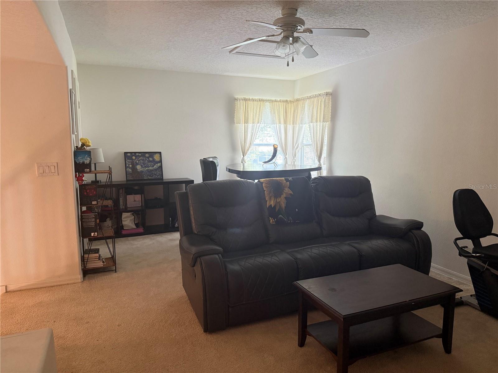 Image 4 of 20 For 1043 Chamberlin Trail