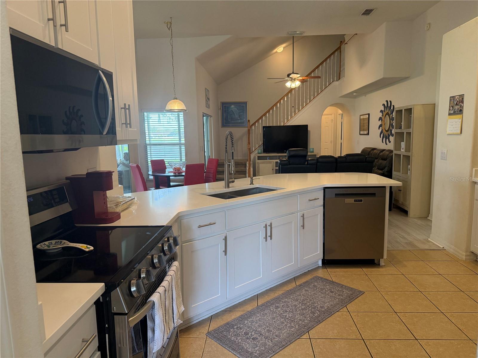 Image 5 of 20 For 1043 Chamberlin Trail