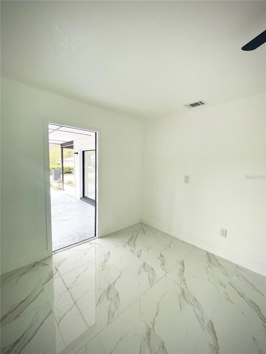 Image 25 of 30 For 1129 6th Street