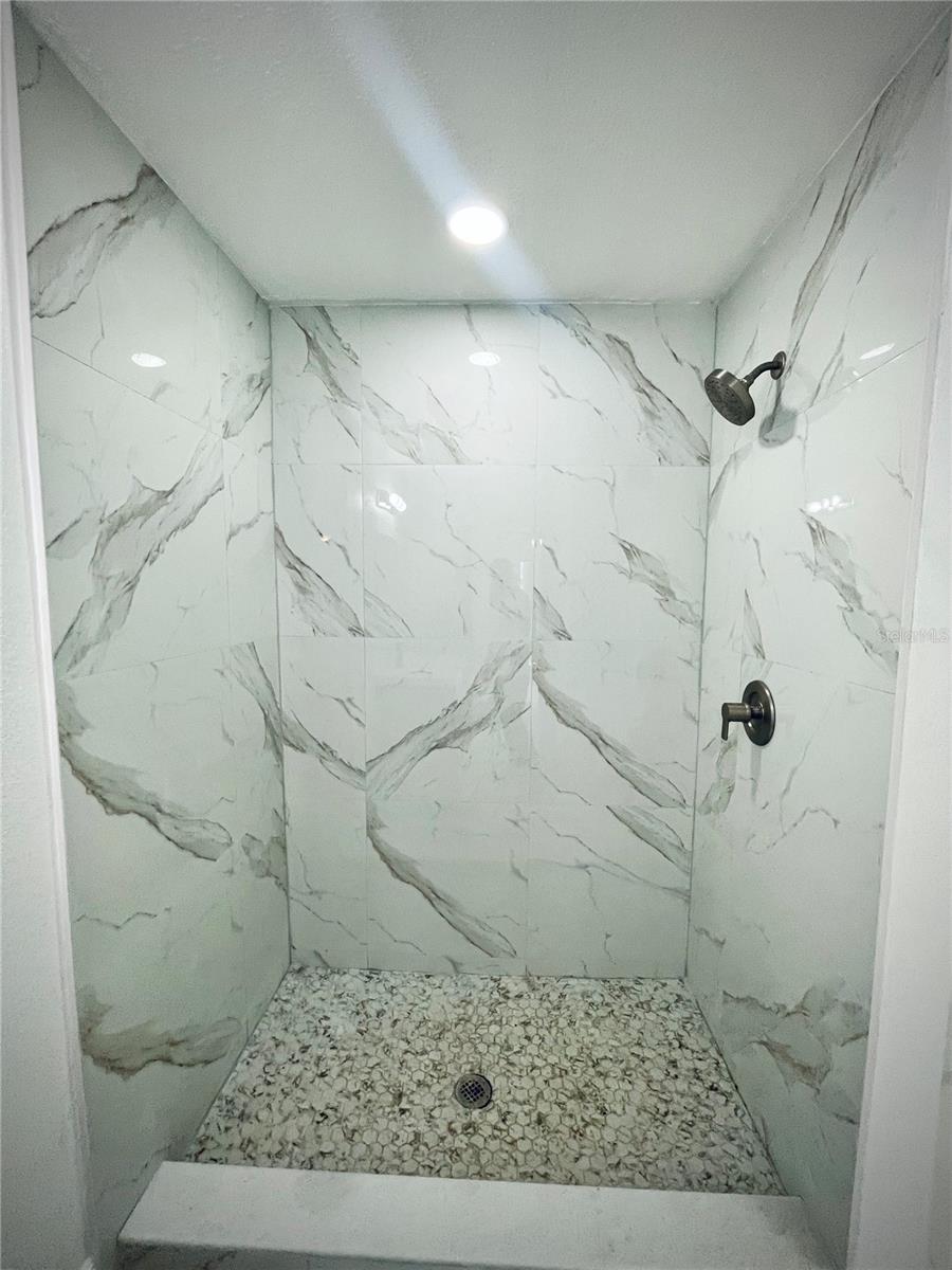 Image 29 of 30 For 1129 6th Street