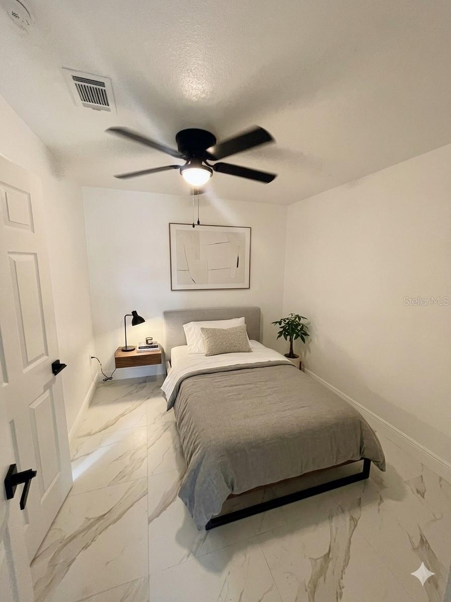 Image 5 of 30 For 1129 6th Street