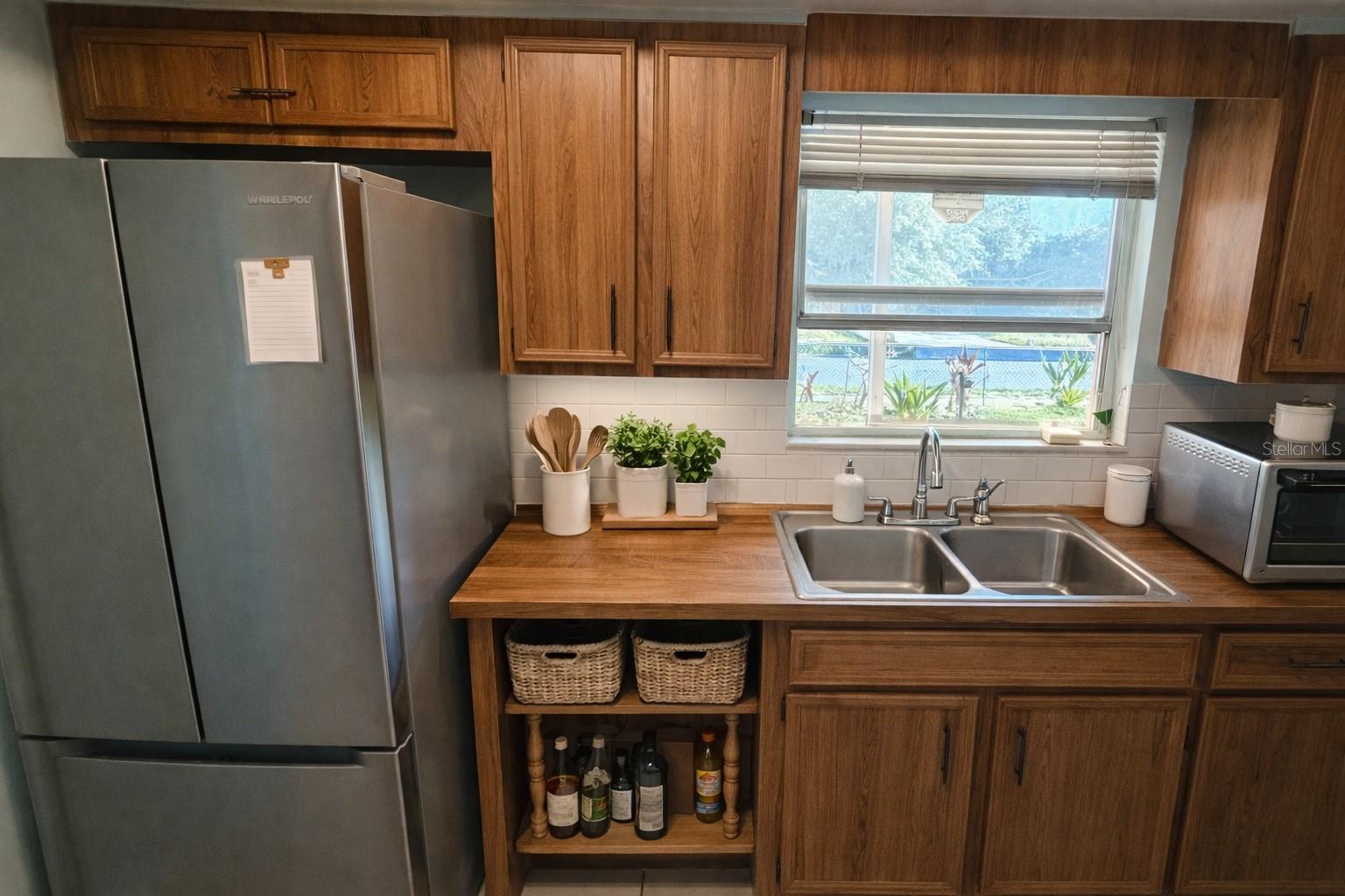 Image 3 of 14 For 2605 Char Street