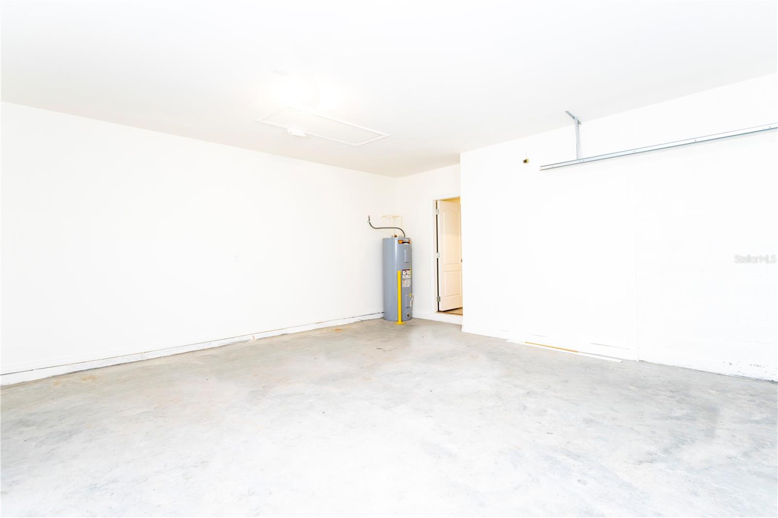 Image 29 of 61 For 1779 Post Oak Drive