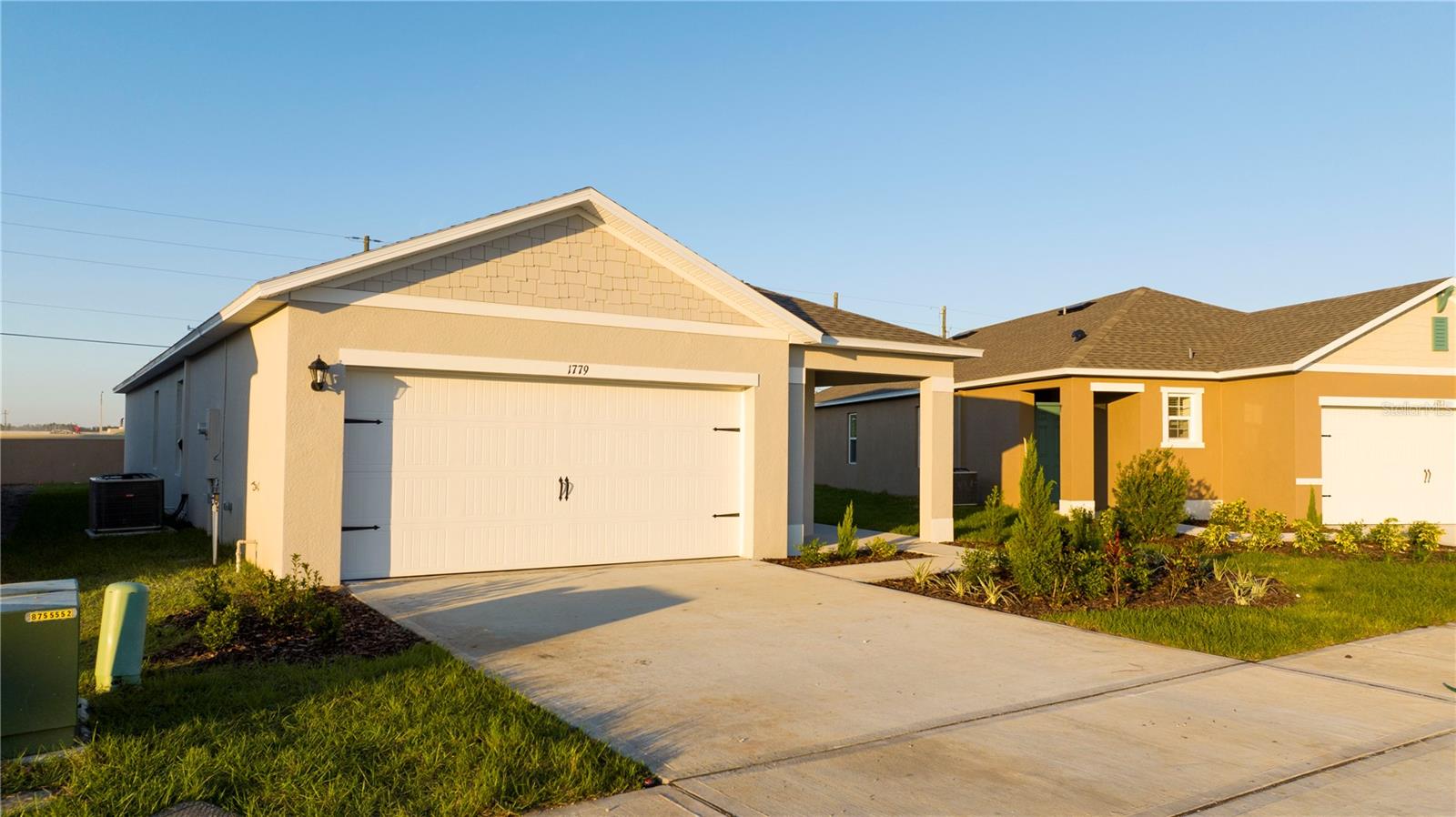 Image 3 of 61 For 1779 Post Oak Drive