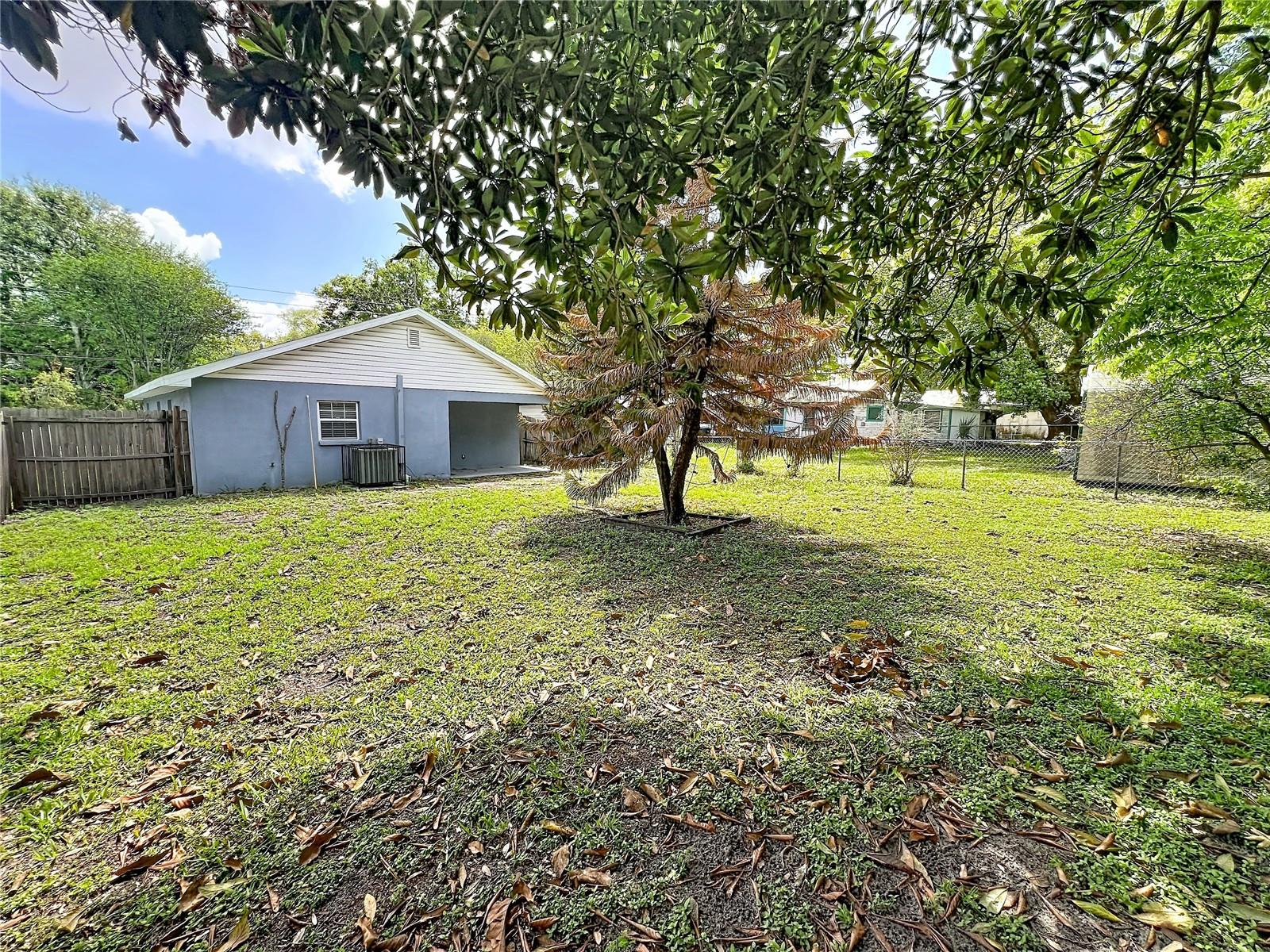 Image 23 of 26 For 838 Iowa Avenue