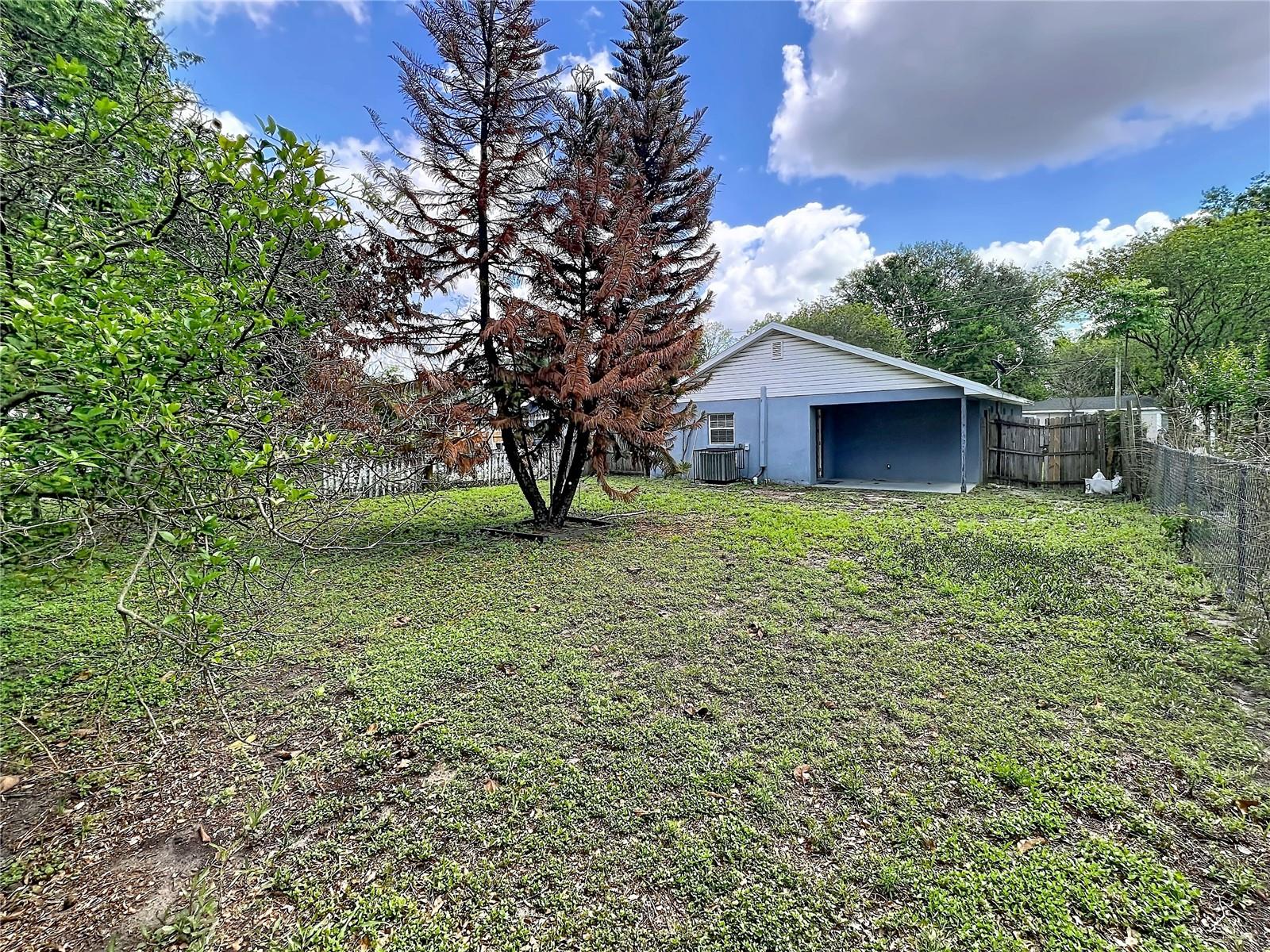 Image 24 of 26 For 838 Iowa Avenue