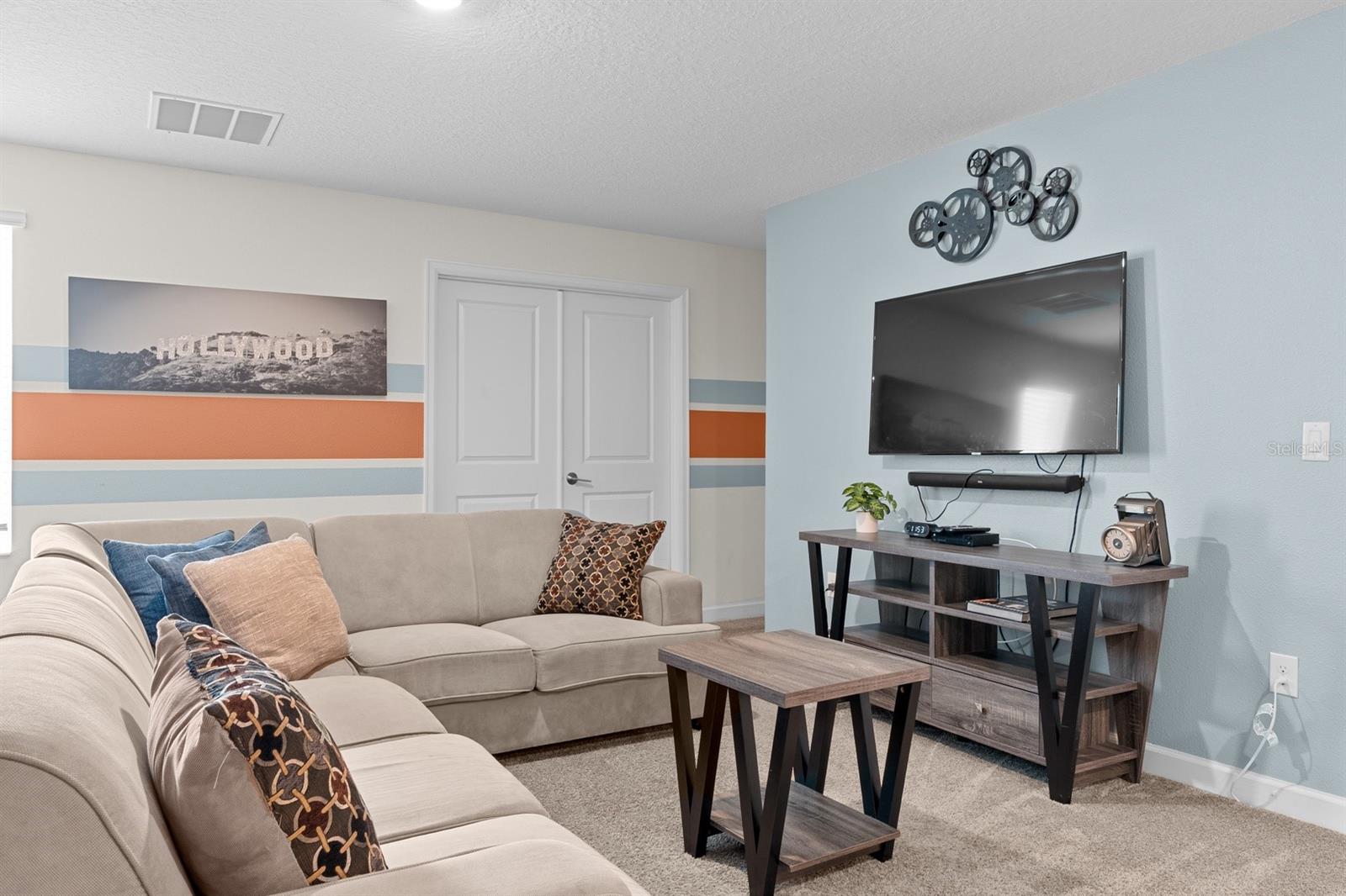 Image 17 of 69 For 8876 Cabot Cliffs Drive