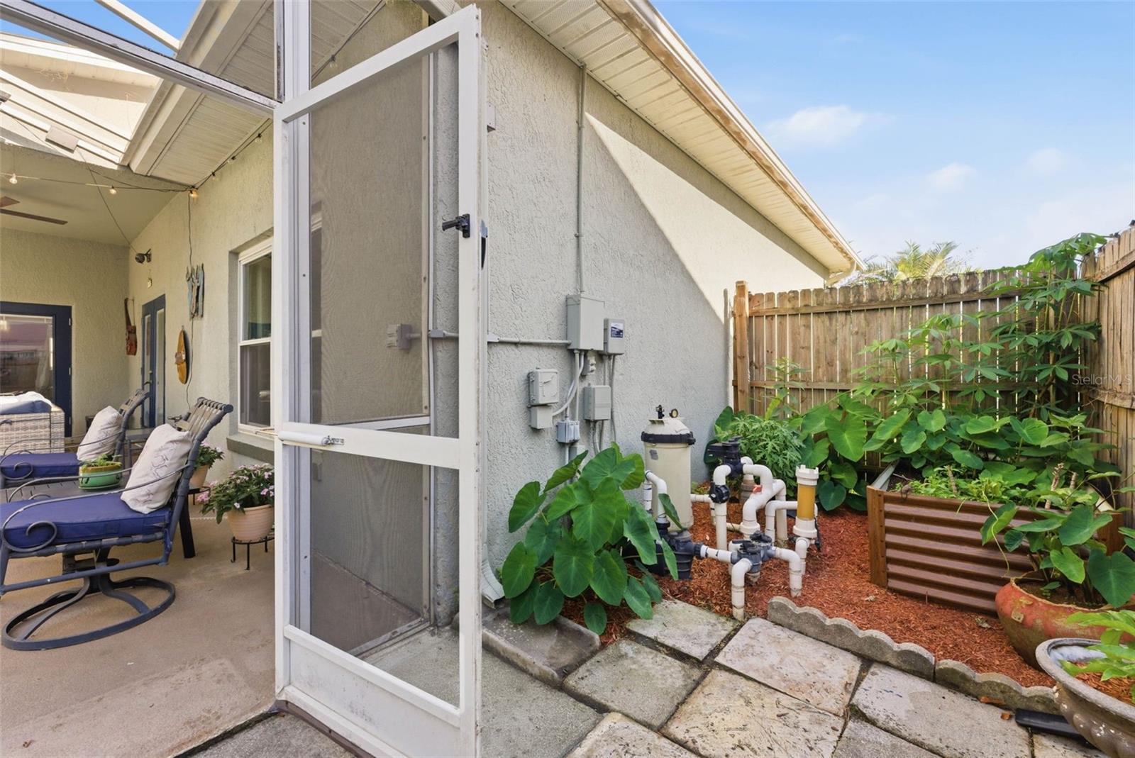 Image 58 of 64 For 1813 Crosswell Court