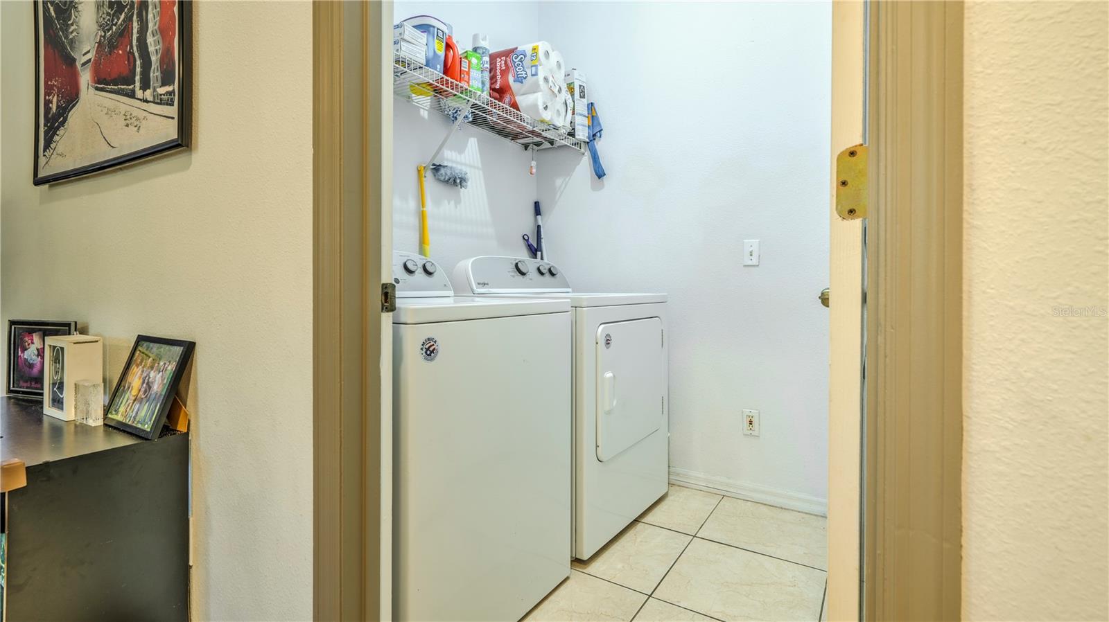 Image 16 of 29 For 716 Versailles Lane