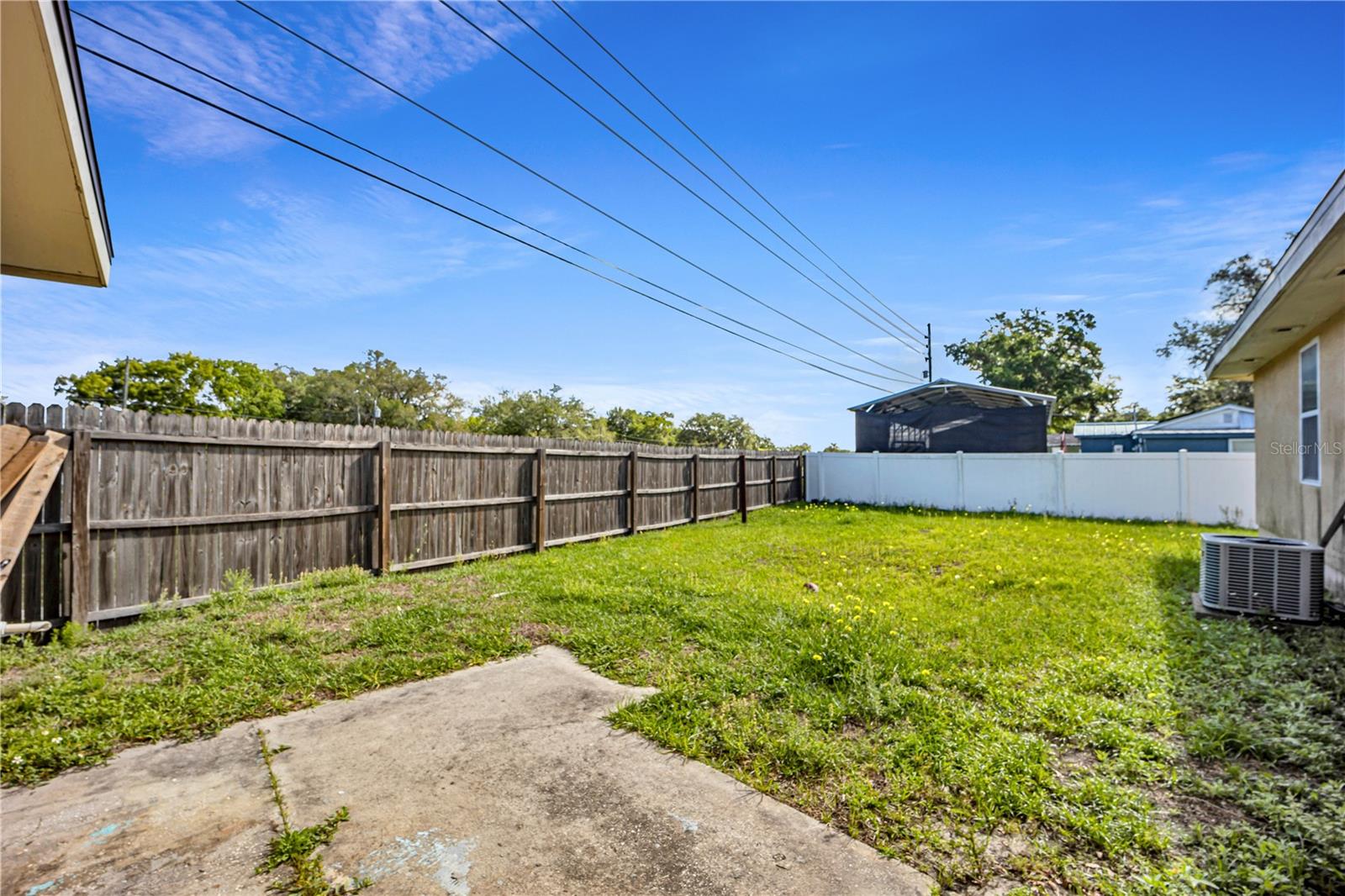 Image 36 of 38 For 4325 Lake Avenue