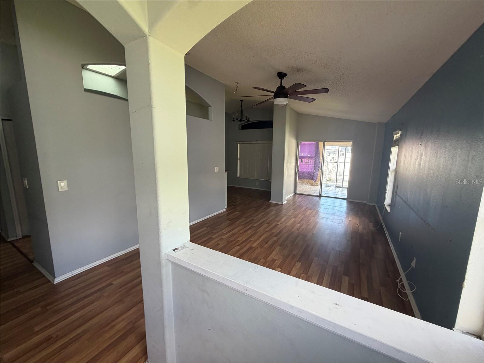 Image 12 of 24 For 2604 Spring Hill Dr