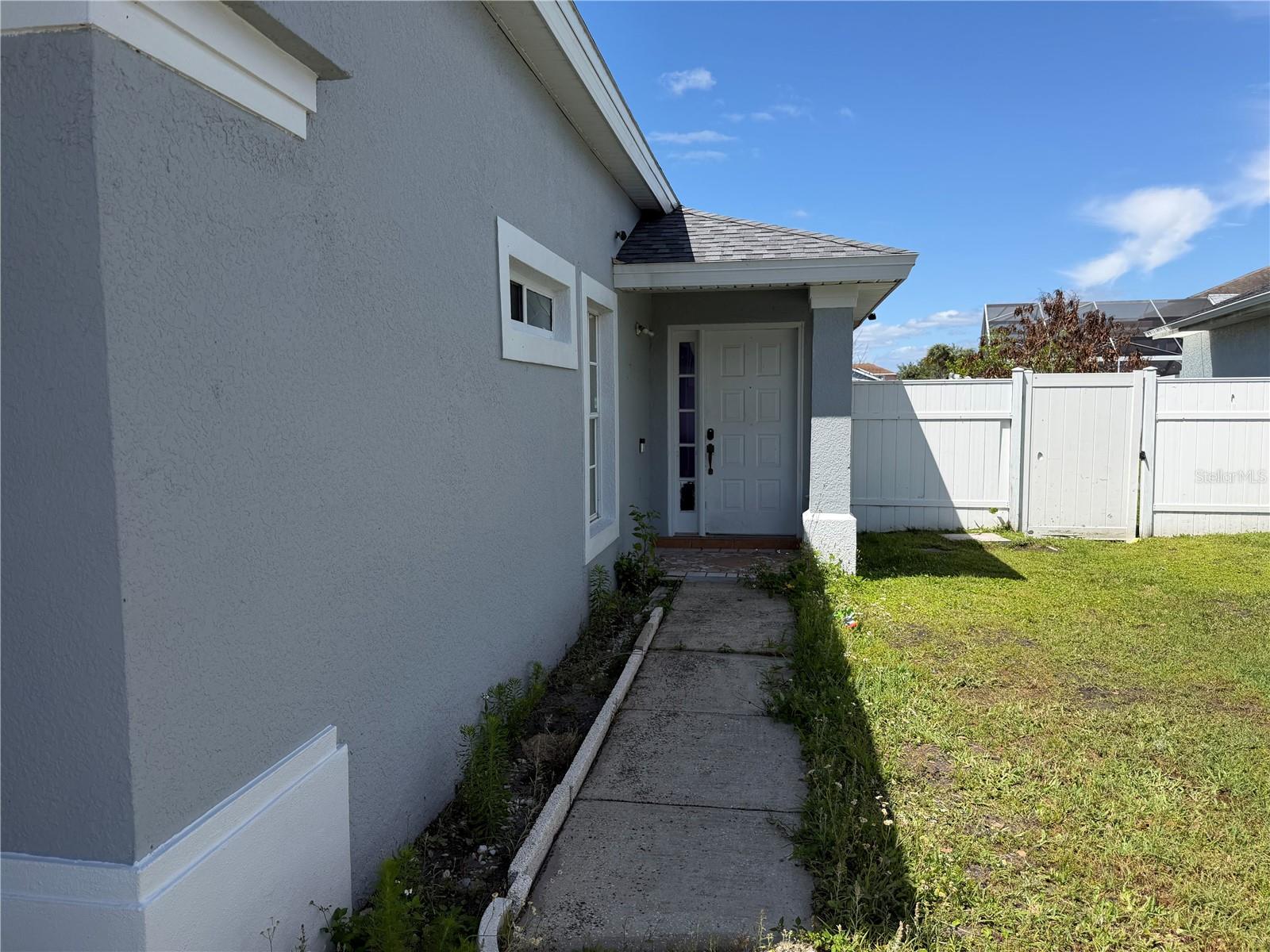 Image 2 of 24 For 2604 Spring Hill Dr