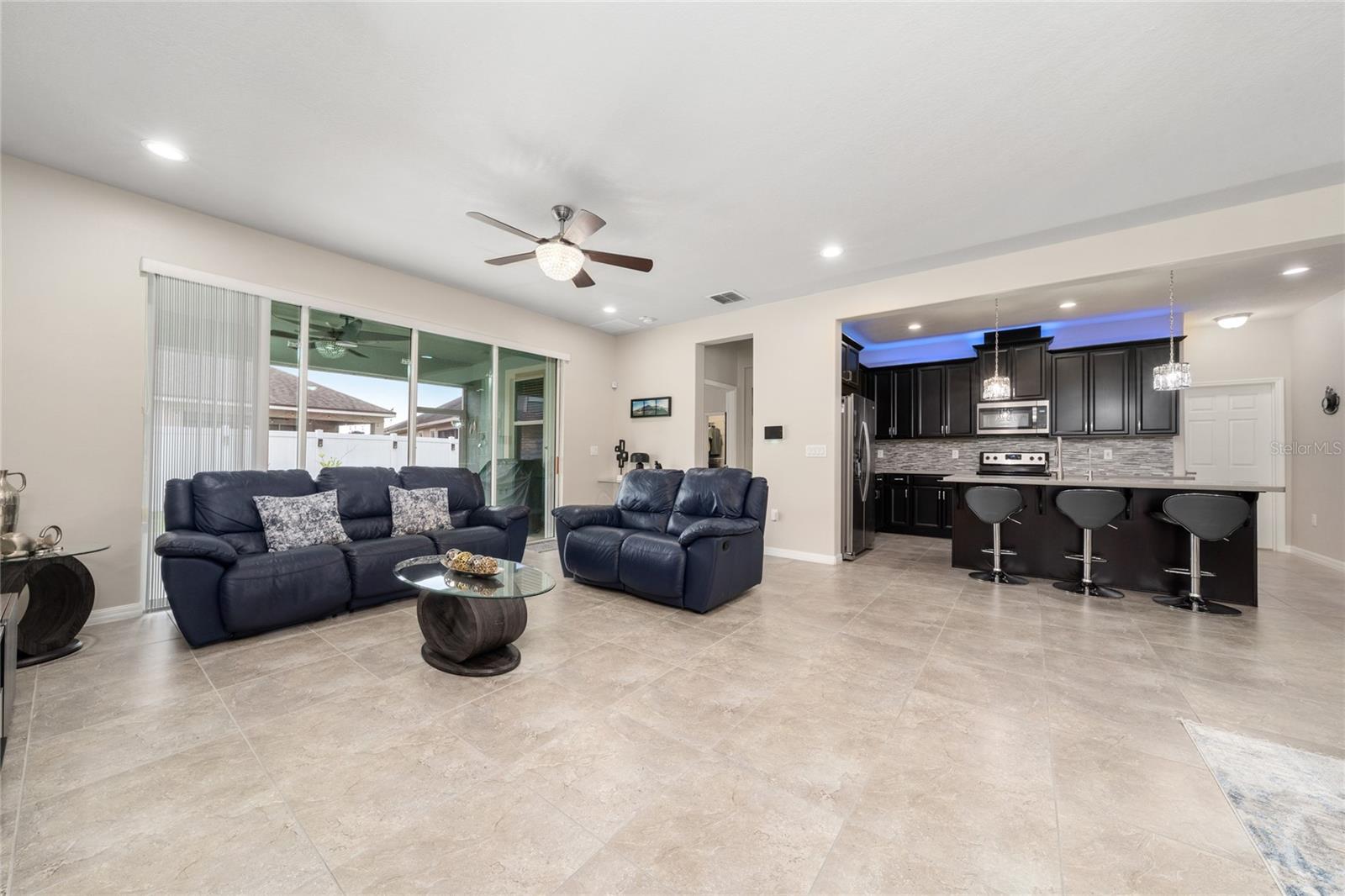 Image 16 of 41 For 2891 Avian Loop