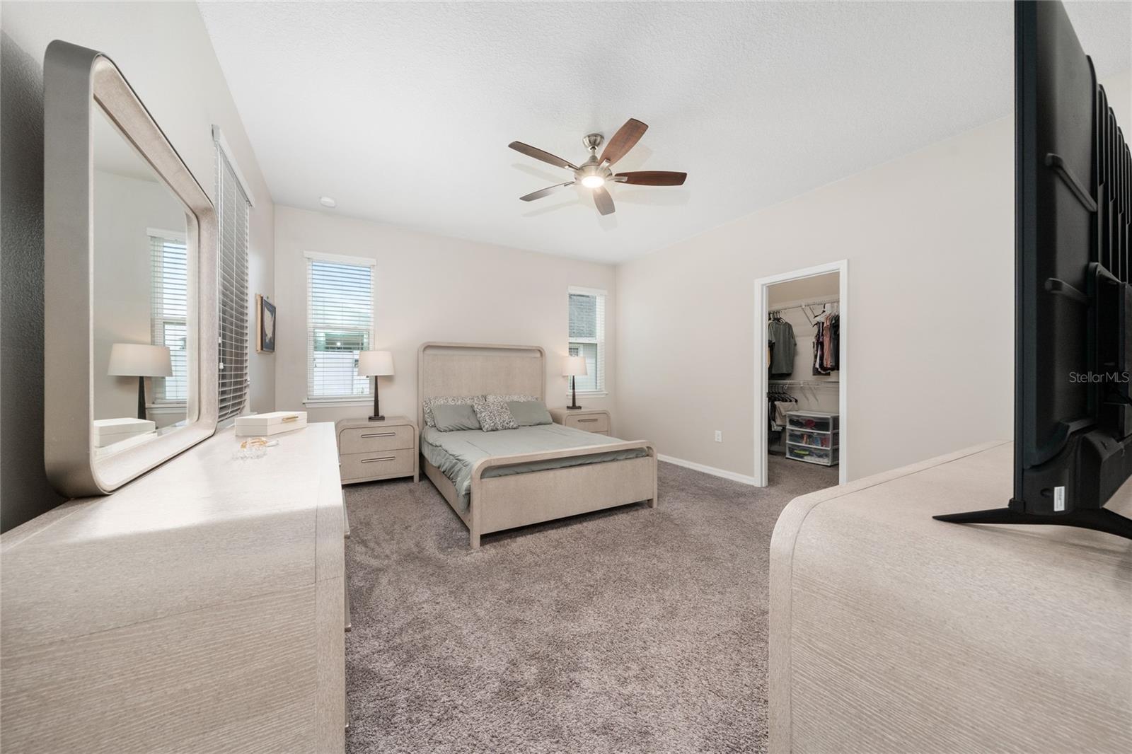 Image 22 of 41 For 2891 Avian Loop