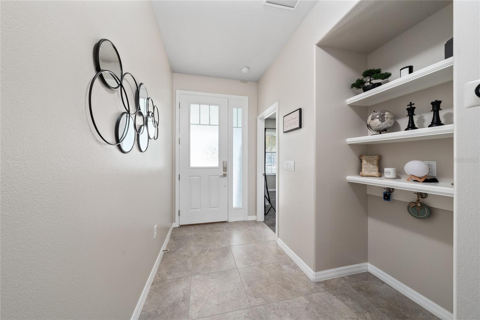 Image 4 of 41 For 2891 Avian Loop