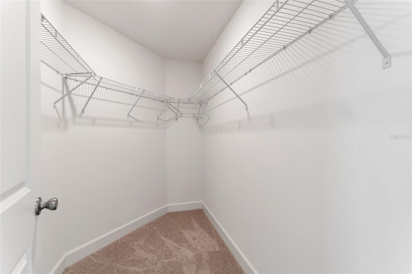 Image 20 of 40 For 9239 Westside Hills Dr