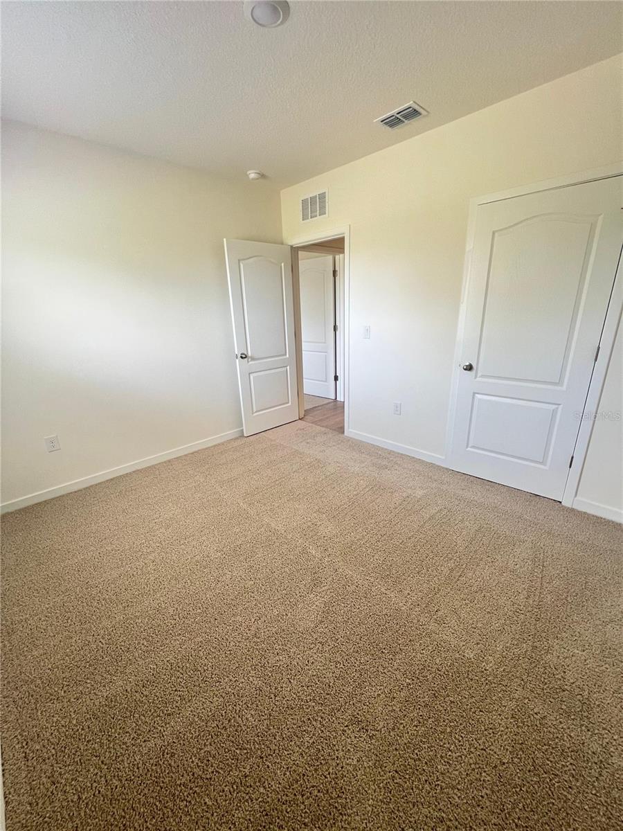 Image 12 of 20 For 2085 Walnut Creek Drive