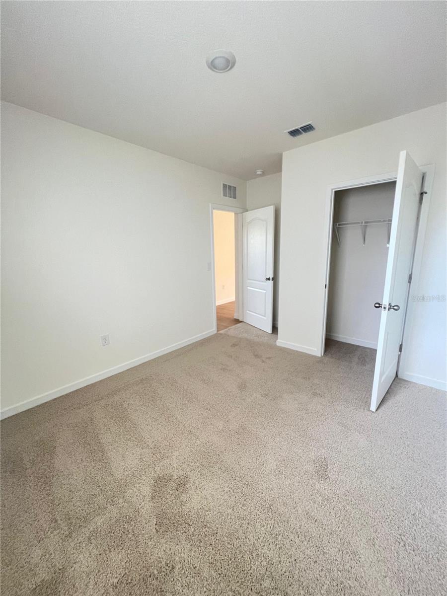 Image 15 of 20 For 2085 Walnut Creek Drive