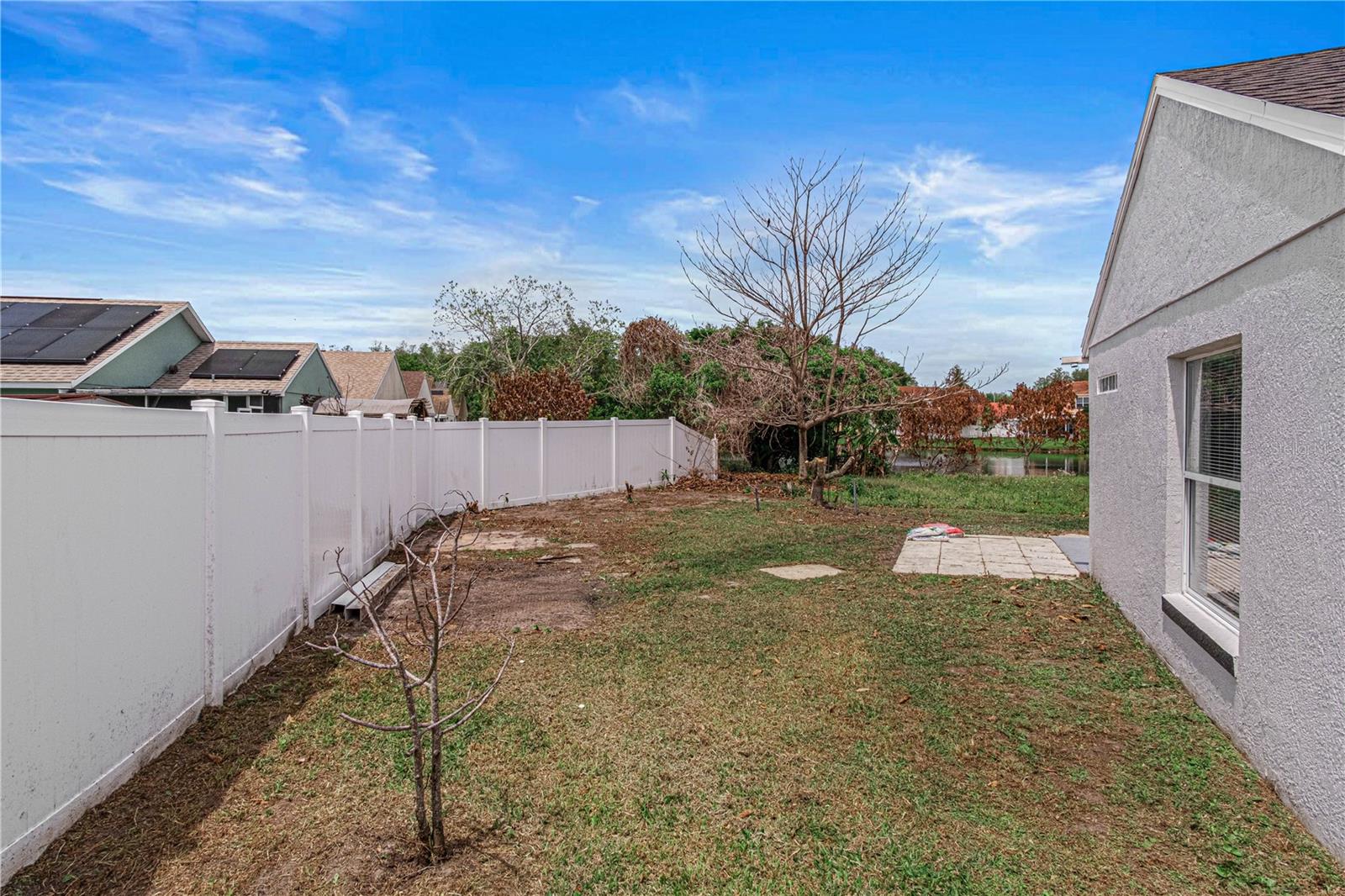 Image 32 of 47 For 2402 Avalon Court