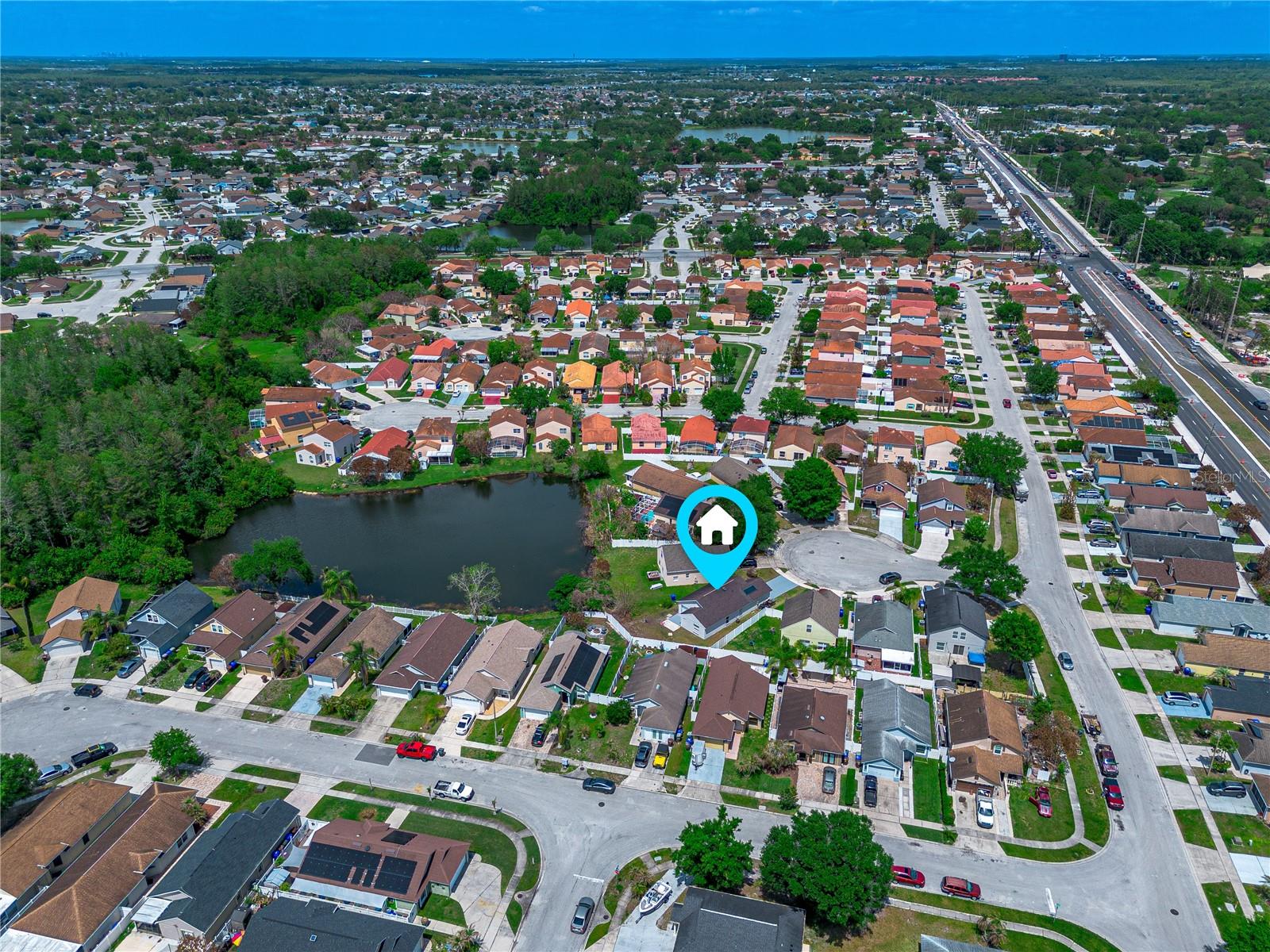 Image 45 of 47 For 2402 Avalon Court